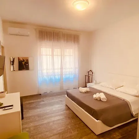 My Art B&B